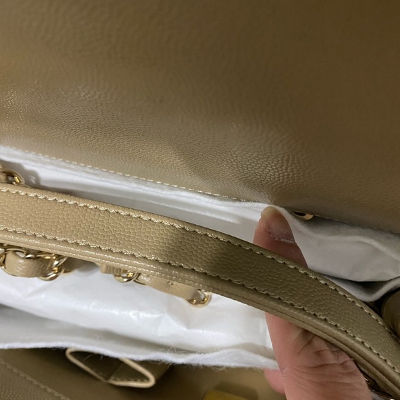 Authentic Medium Coco Handle Chanel Dark Beige - Picture 7 of 15